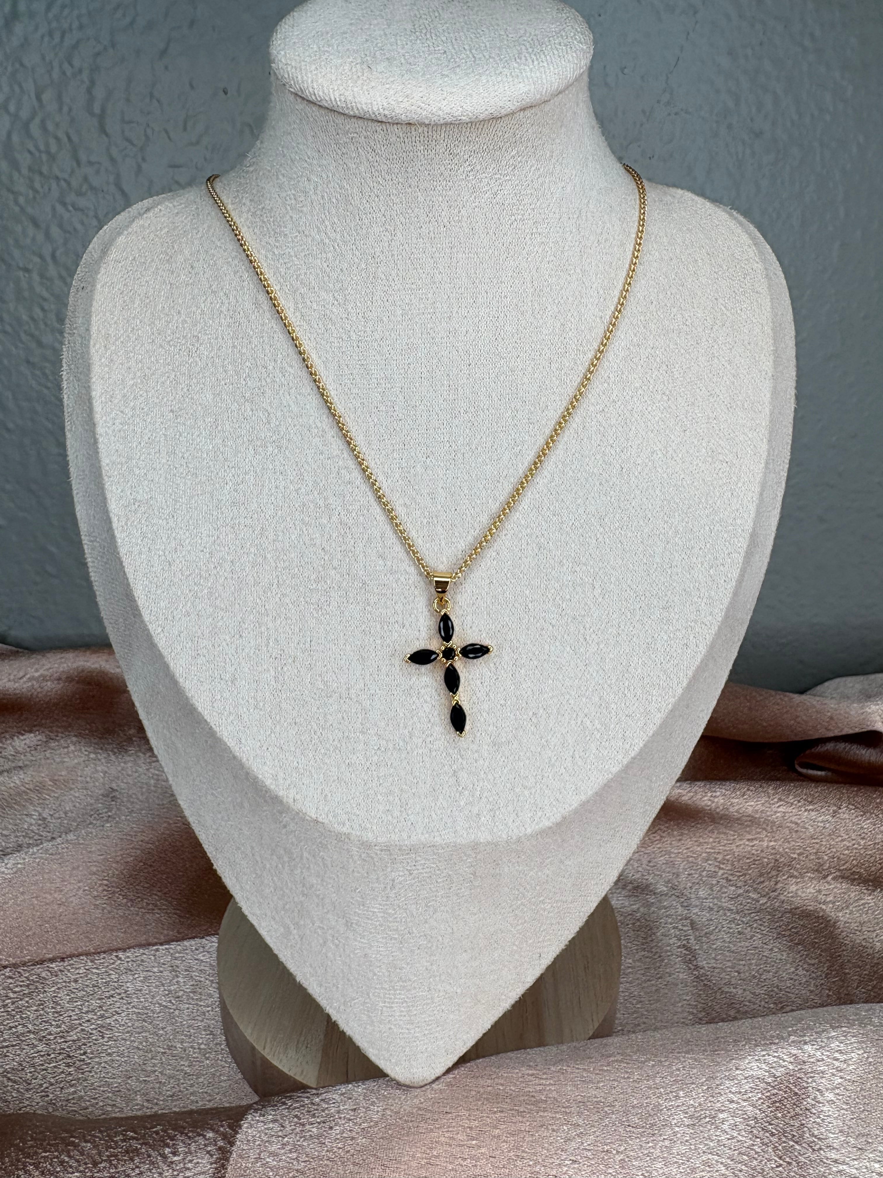 Luz Necklace