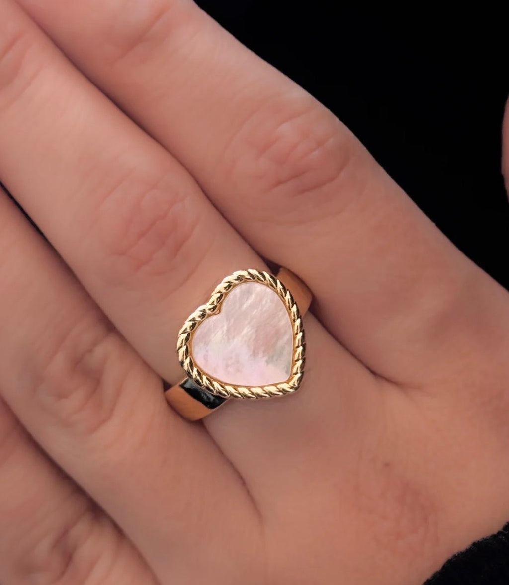 Ana Ring